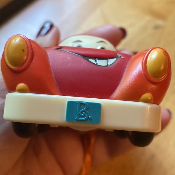 Freddy Zoom Battat Mini Wheeee Pull Back Mini Red Race Car Toys - Picture 10 of 12